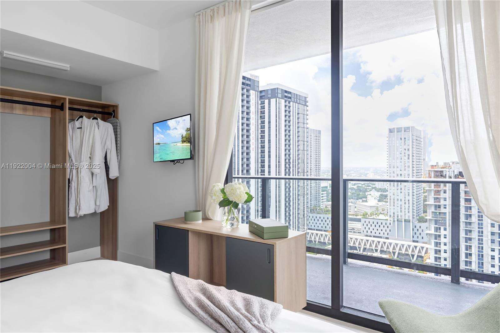Natiivo | Gale Miami at 159 6 St, Miami, FL 33132 - For Sale photo 15