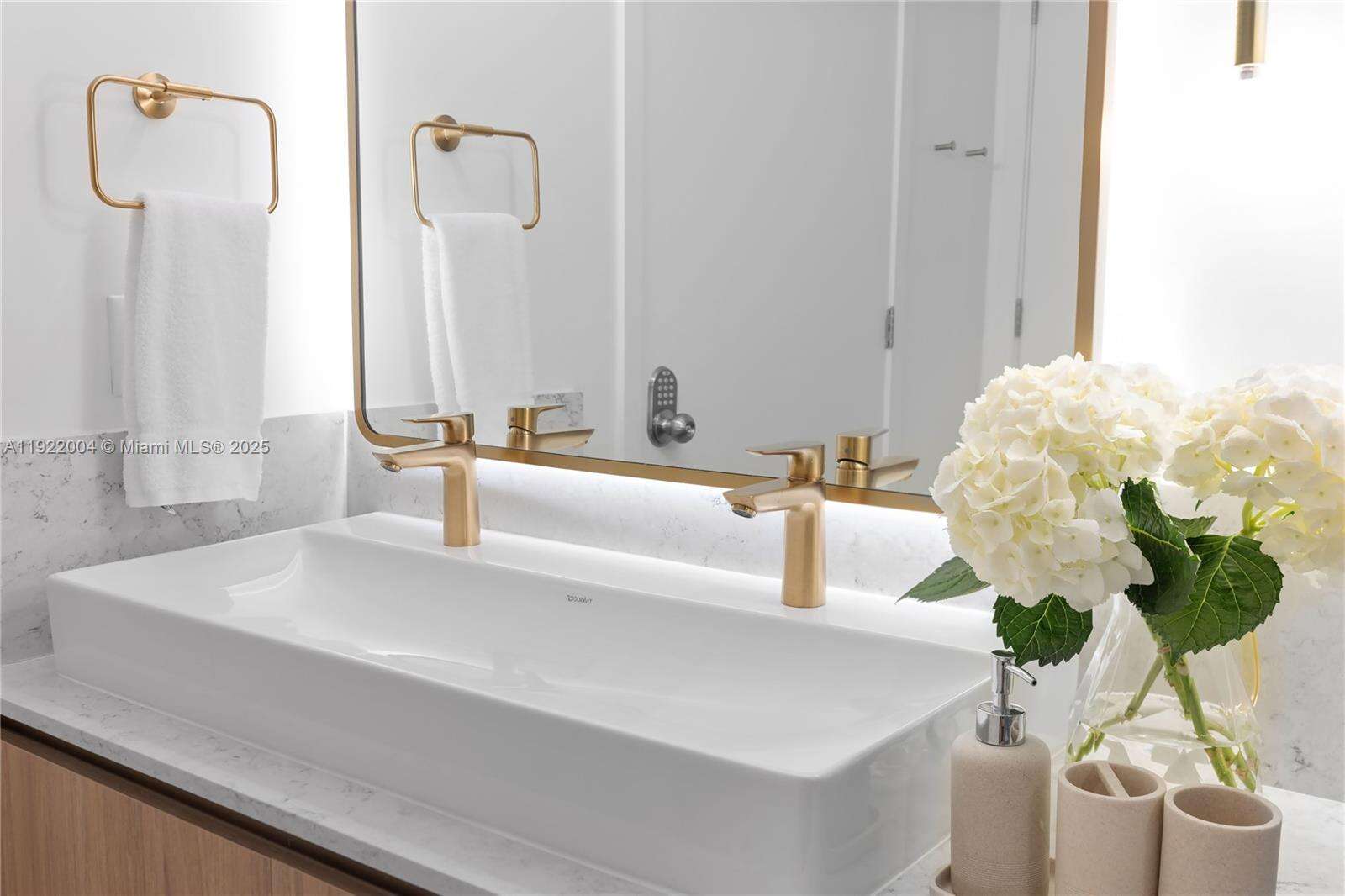 Natiivo | Gale Miami at 159 6 St, Miami, FL 33132 - For Sale photo 18