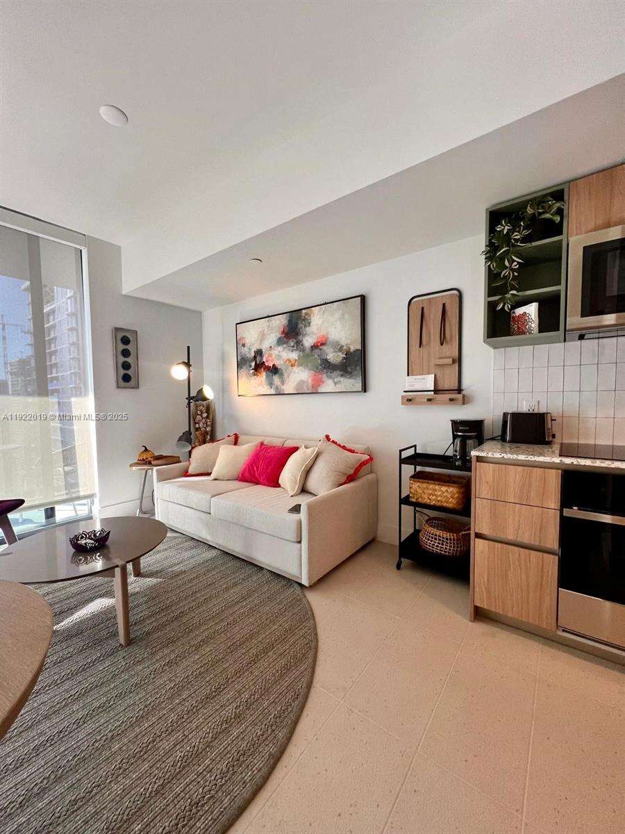 Natiivo | Gale Miami at 159 6 St, Miami, FL 33132 - For Sale photo 2