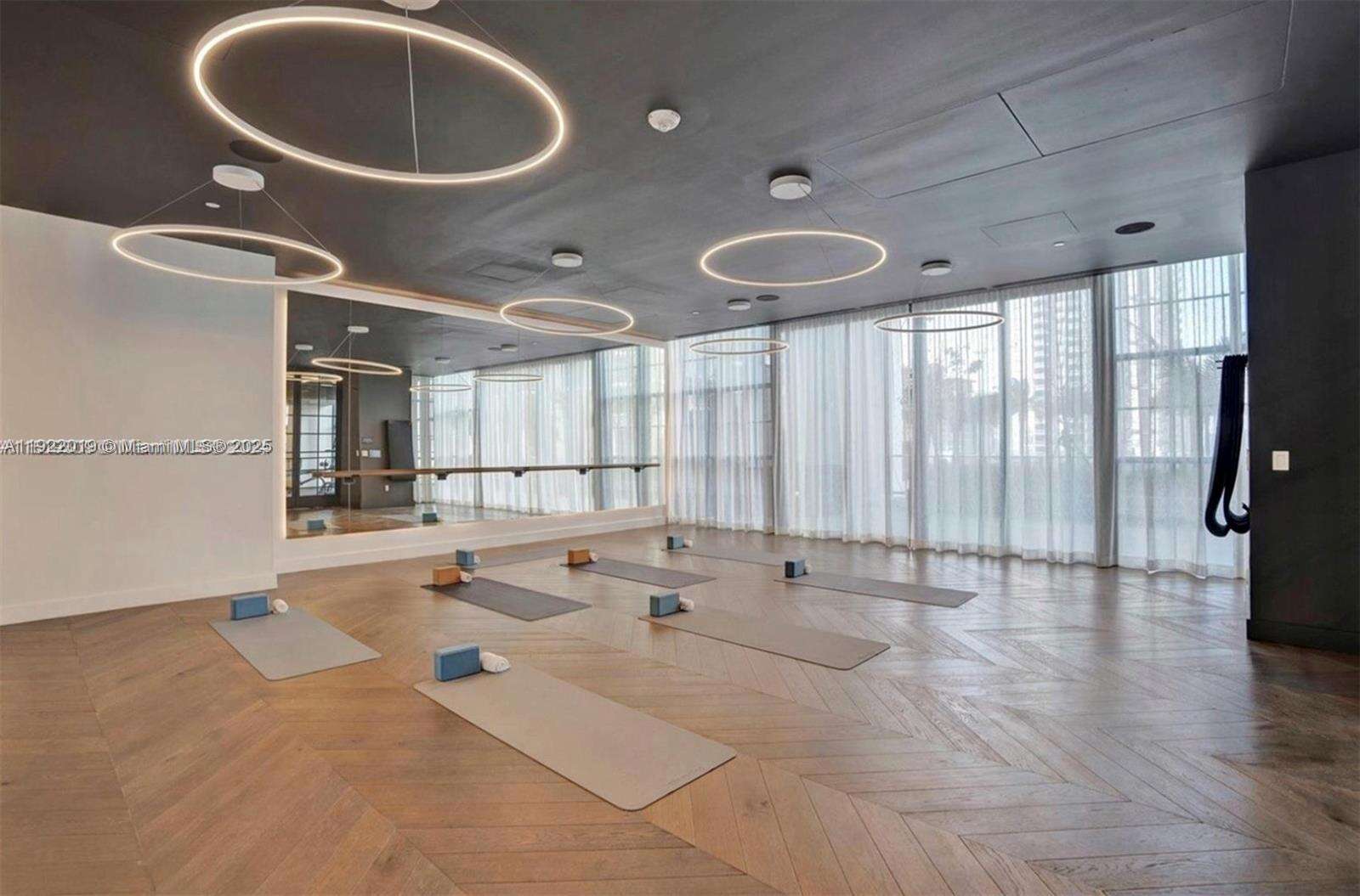 Natiivo | Gale Miami at 159 6 St, Miami, FL 33132 - For Sale photo 14