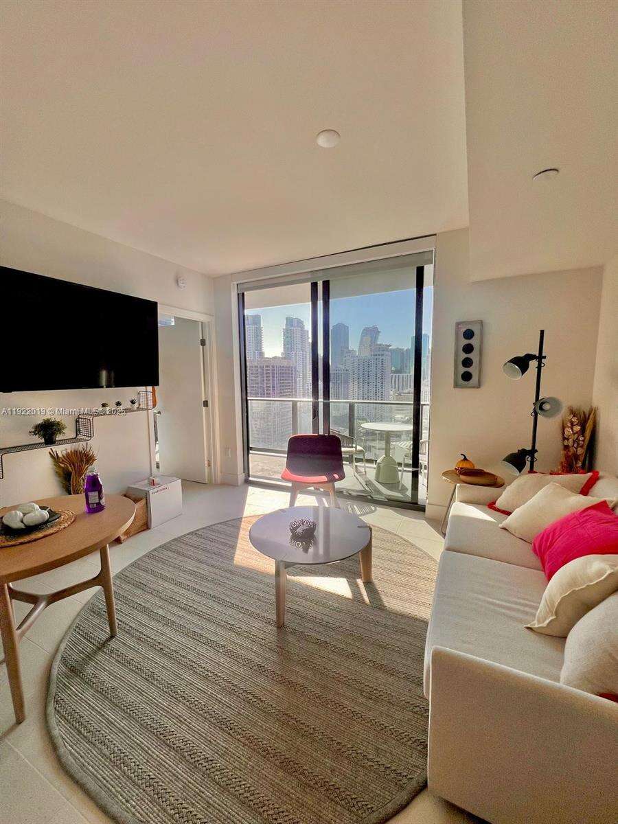 Natiivo | Gale Miami at 159 6 St, Miami, FL 33132 - For Sale photo 4