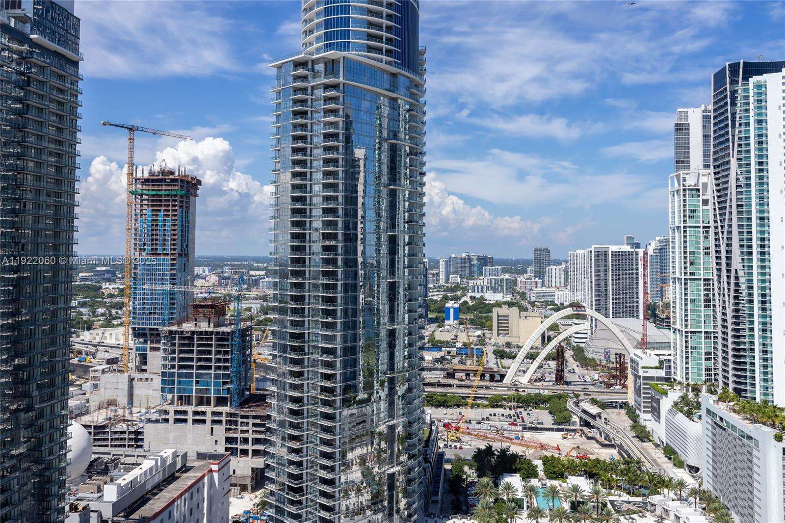 Natiivo | Gale Miami at 159 6 St, Miami, FL 33132 - For Sale photo 26
