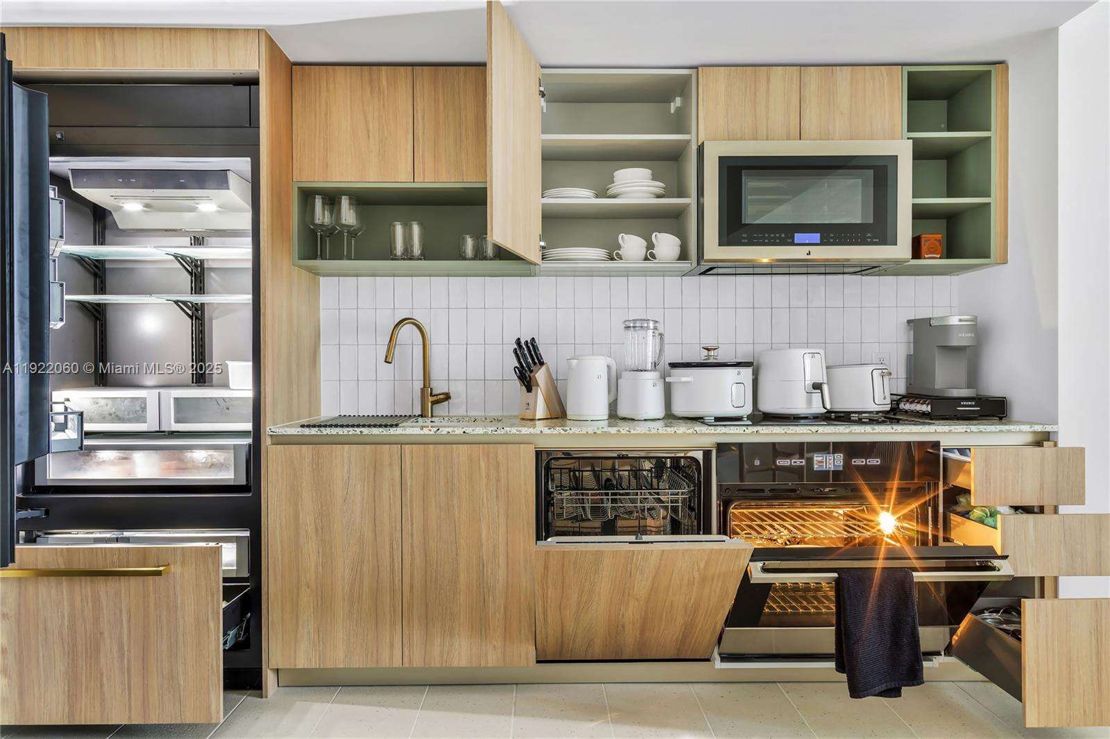 Natiivo | Gale Miami at 159 6 St, Miami, FL 33132 - For Sale photo 10