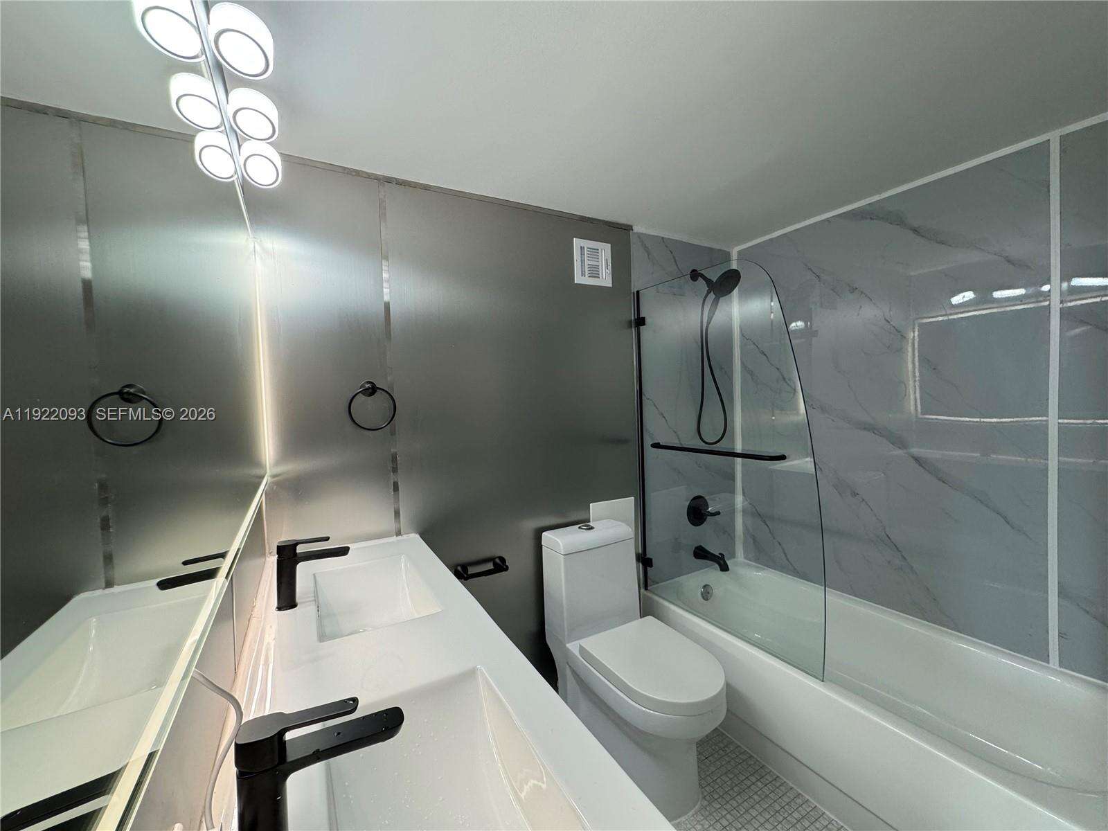 Mirador 1200 at 1200 W Ave, Miami Beach, FL 33139 - For Sale photo 36