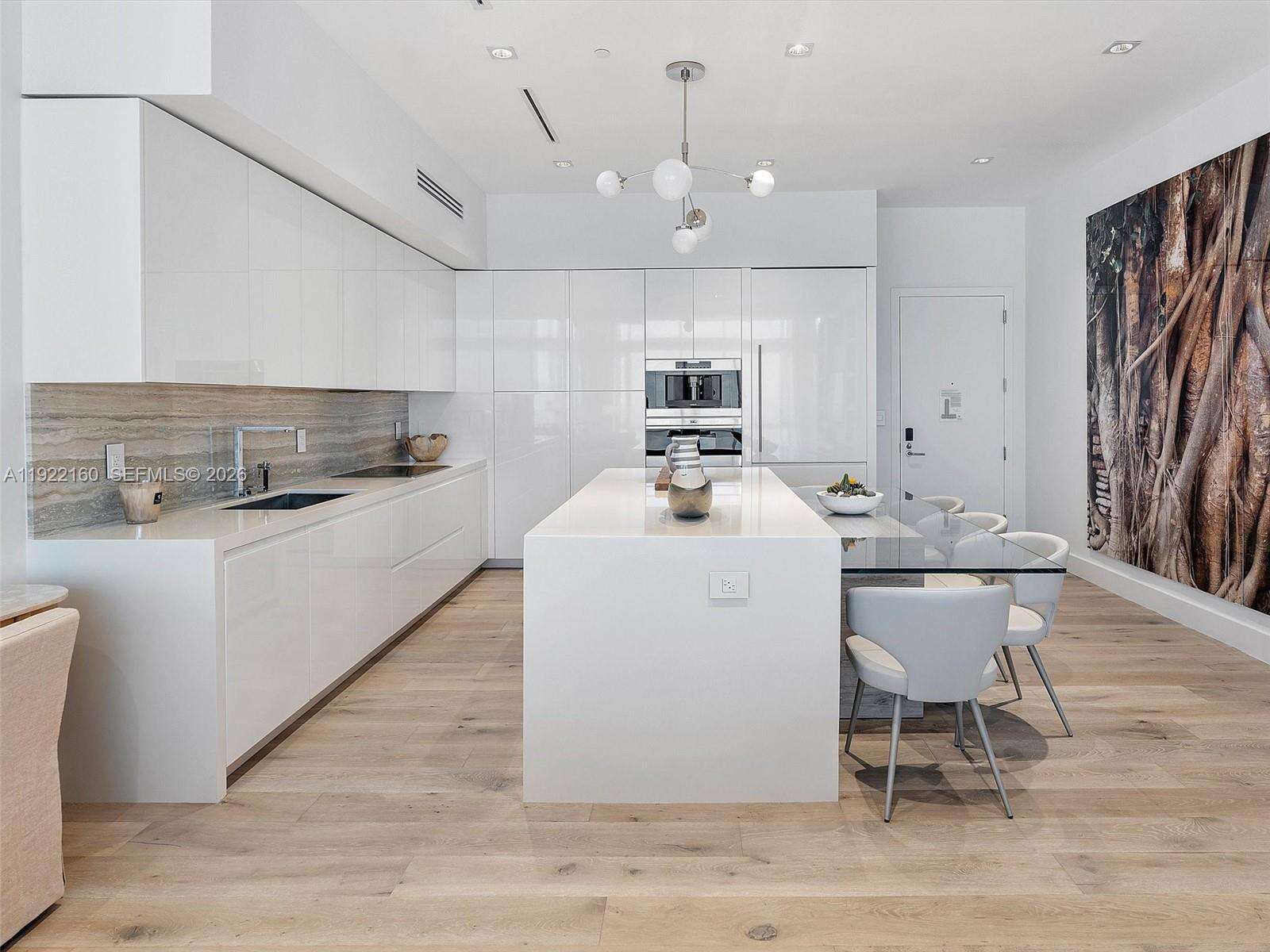 2399 COLLINS AVENUE - 102 24th St, Miami Beach, FL 33139 | Picture 24