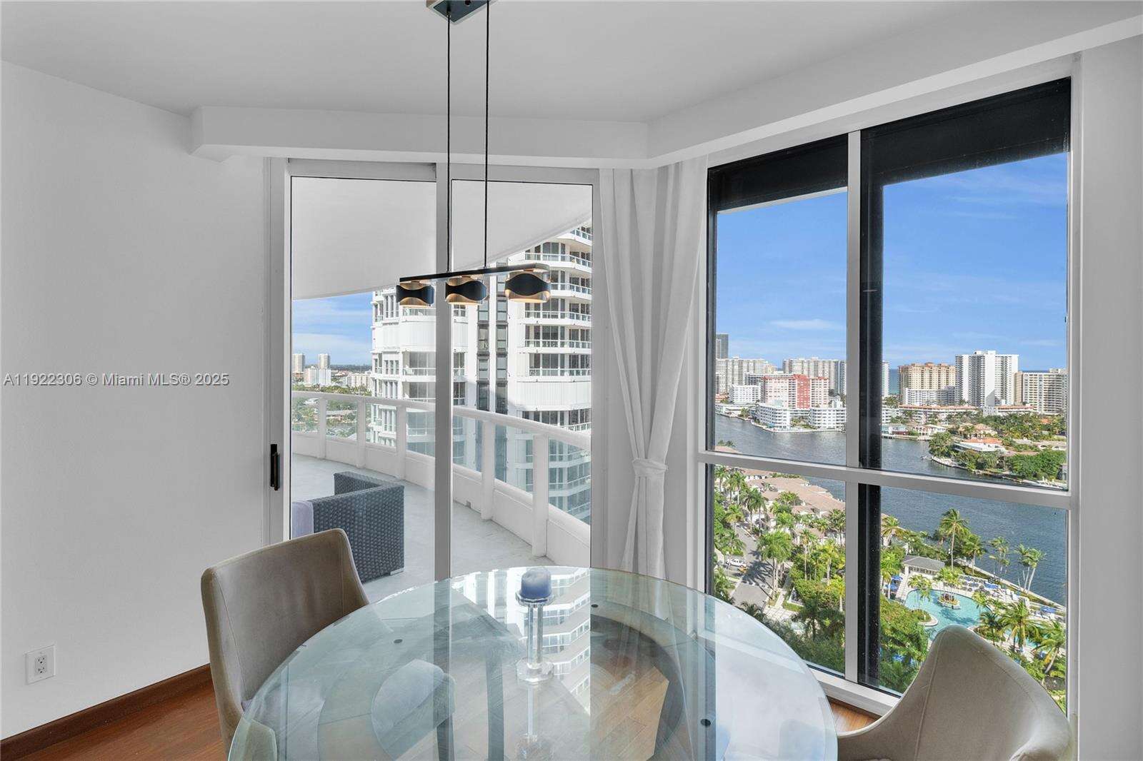 ATLANTIC III AT THE POINT - 21050 Point Pl, Aventura, FL 33180 | Picture 17
