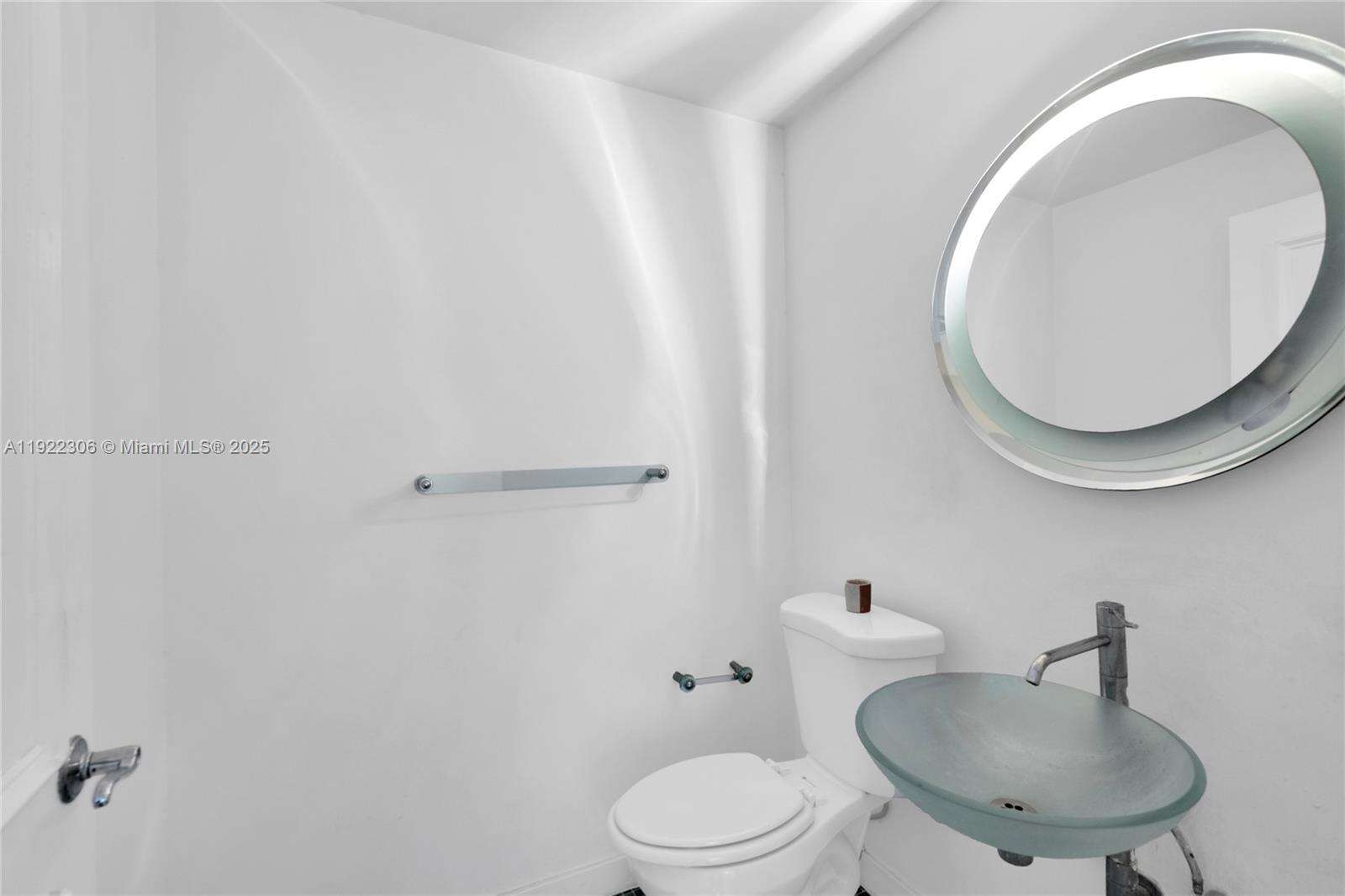 ATLANTIC III AT THE POINT - 21050 Point Pl, Aventura, FL 33180 | Picture 20