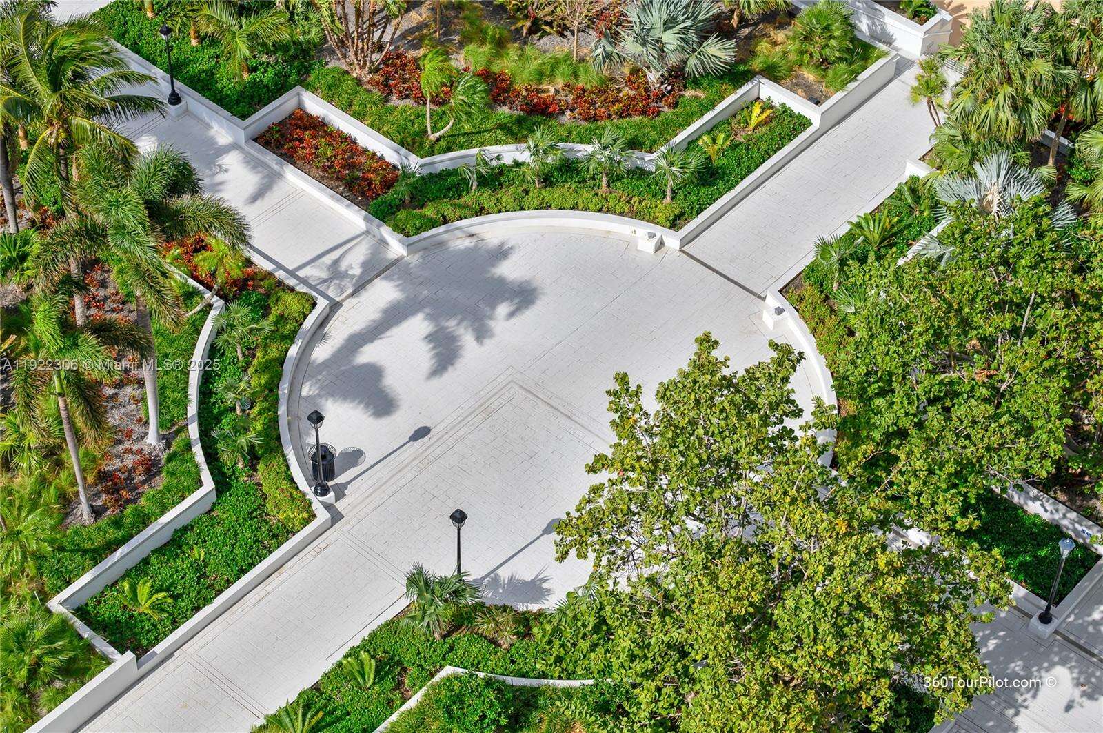 ATLANTIC III AT THE POINT - 21050 Point Pl, Aventura, FL 33180 | Picture 34