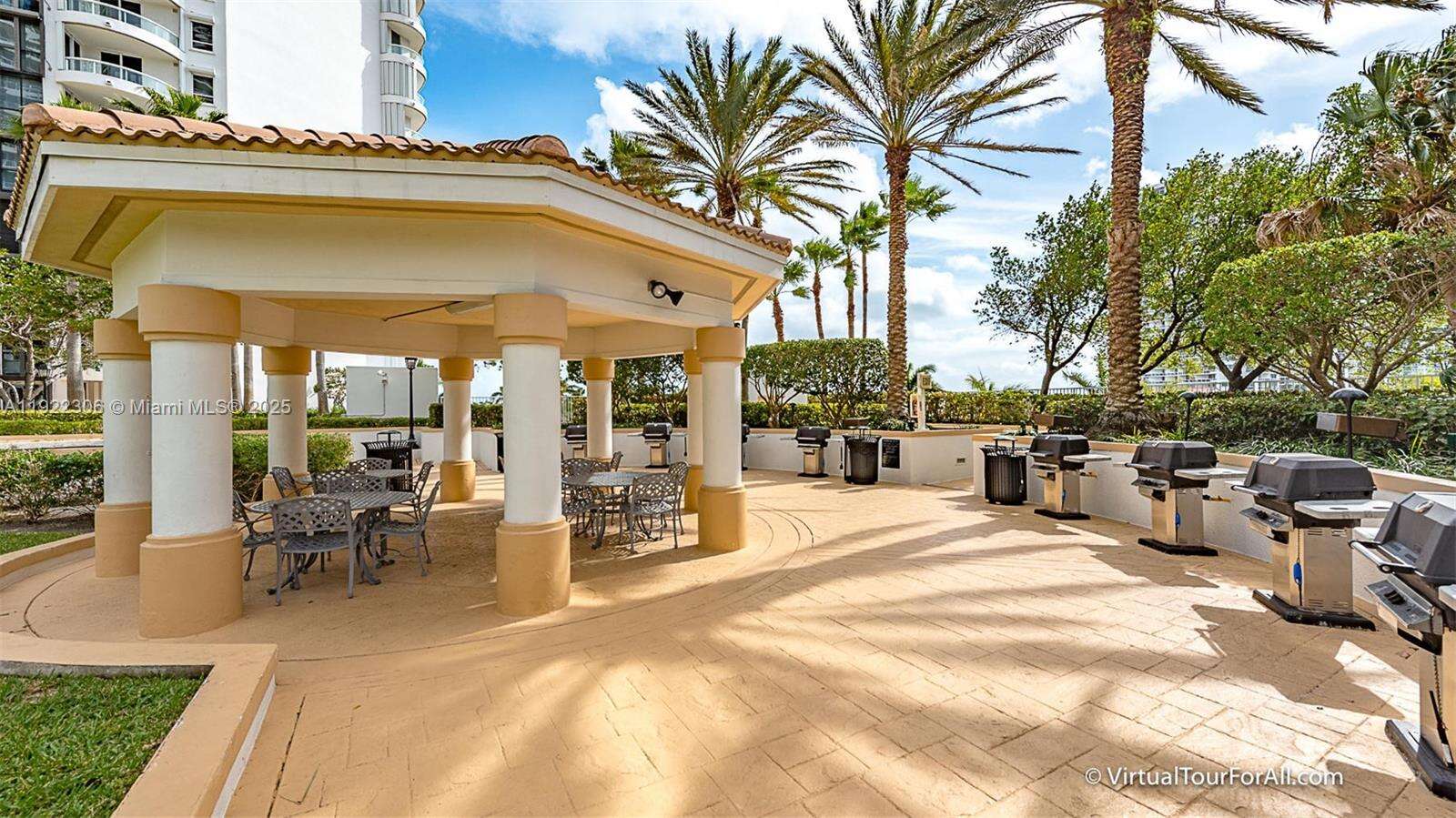 ATLANTIC III AT THE POINT - 21050 Point Pl, Aventura, FL 33180 | Picture 47
