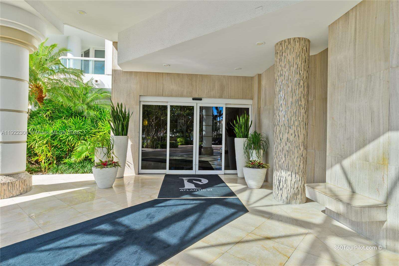 ATLANTIC III AT THE POINT - 21050 Point Pl, Aventura, FL 33180 | Picture 8