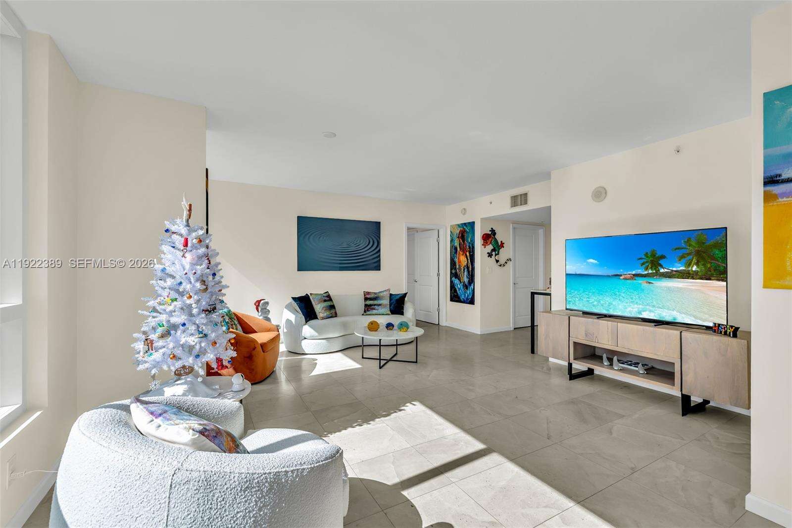Symphony North Condos for Sale & Rent | Picture 1