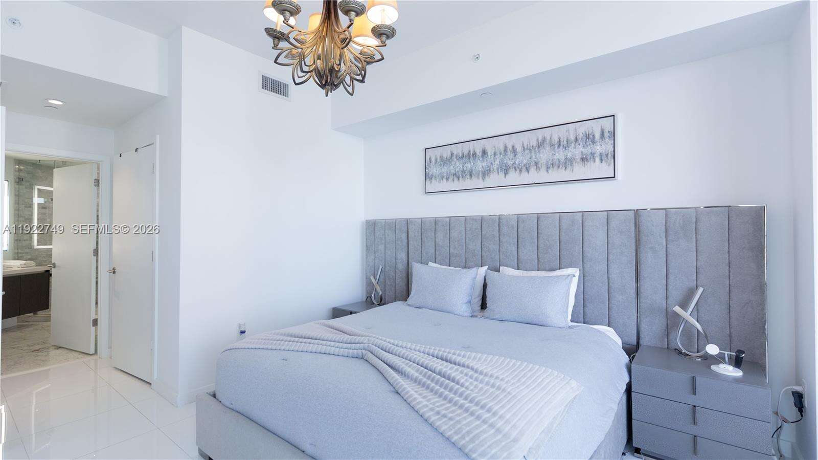 PARAMOUNT MIAMI WORLDCENTER - 851 1 Ave, Miami, FL 33132 | Picture 13