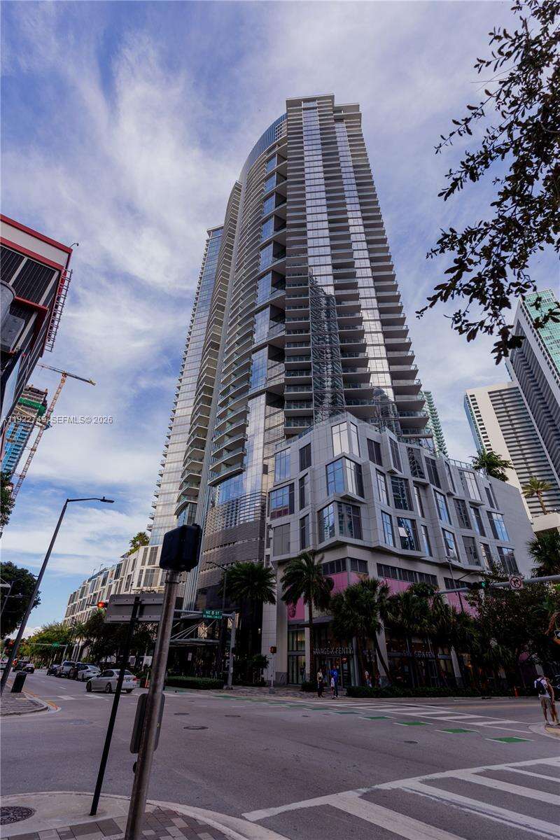 PARAMOUNT MIAMI WORLDCENTER - 851 1 Ave, Miami, FL 33132 | Picture 27