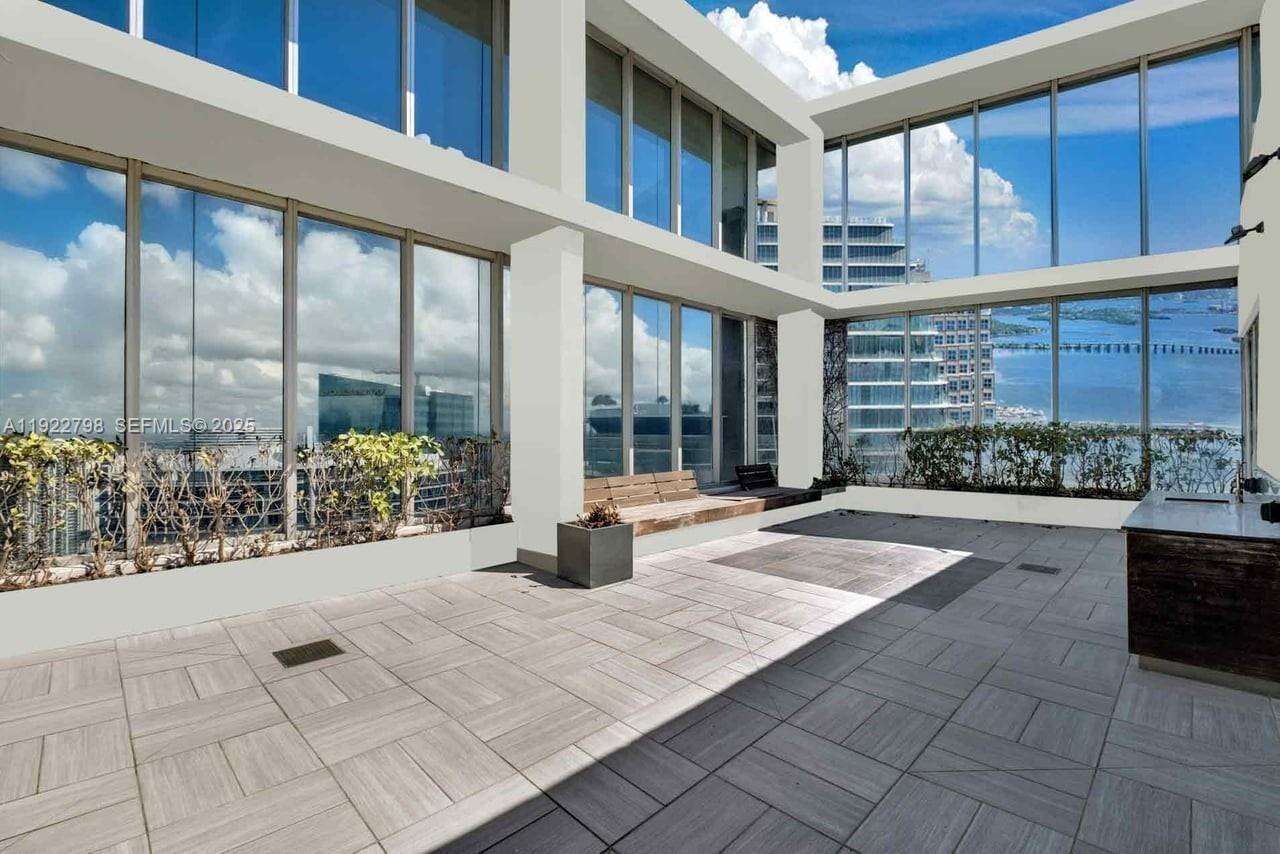 ICONBRICKELL CONDO NO 1 - 465 Brickell Ave, Miami, FL 33131 | Picture 38
