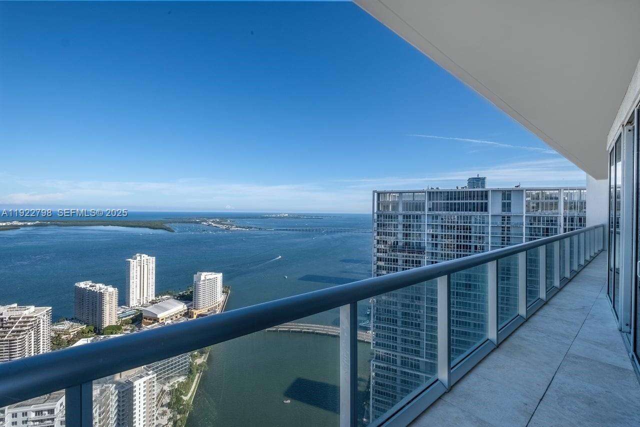ICONBRICKELL CONDO NO 1 - 465 Brickell Ave, Miami, FL 33131 | Picture 41
