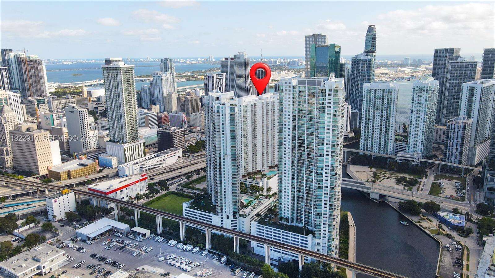 Wind By Neo at 350 Miami Ave, Miami, FL 33130 - For Sale photo 2
