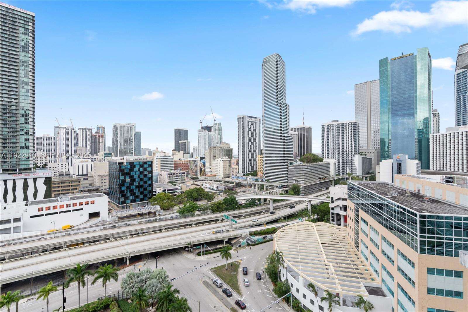 Wind By Neo at 350 Miami Ave, Miami, FL 33130 - For Sale photo 28