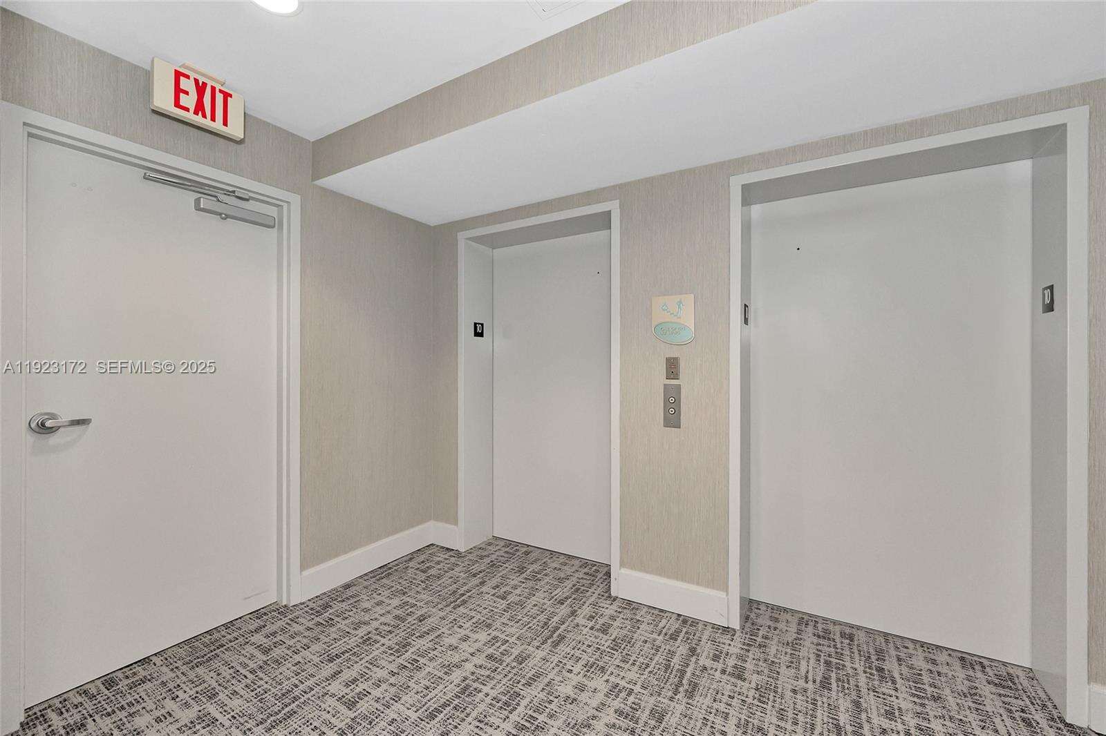 Trump Royale at 18201 Collins Ave, Sunny Isles Beach, FL 33160 - For Sale photo 3