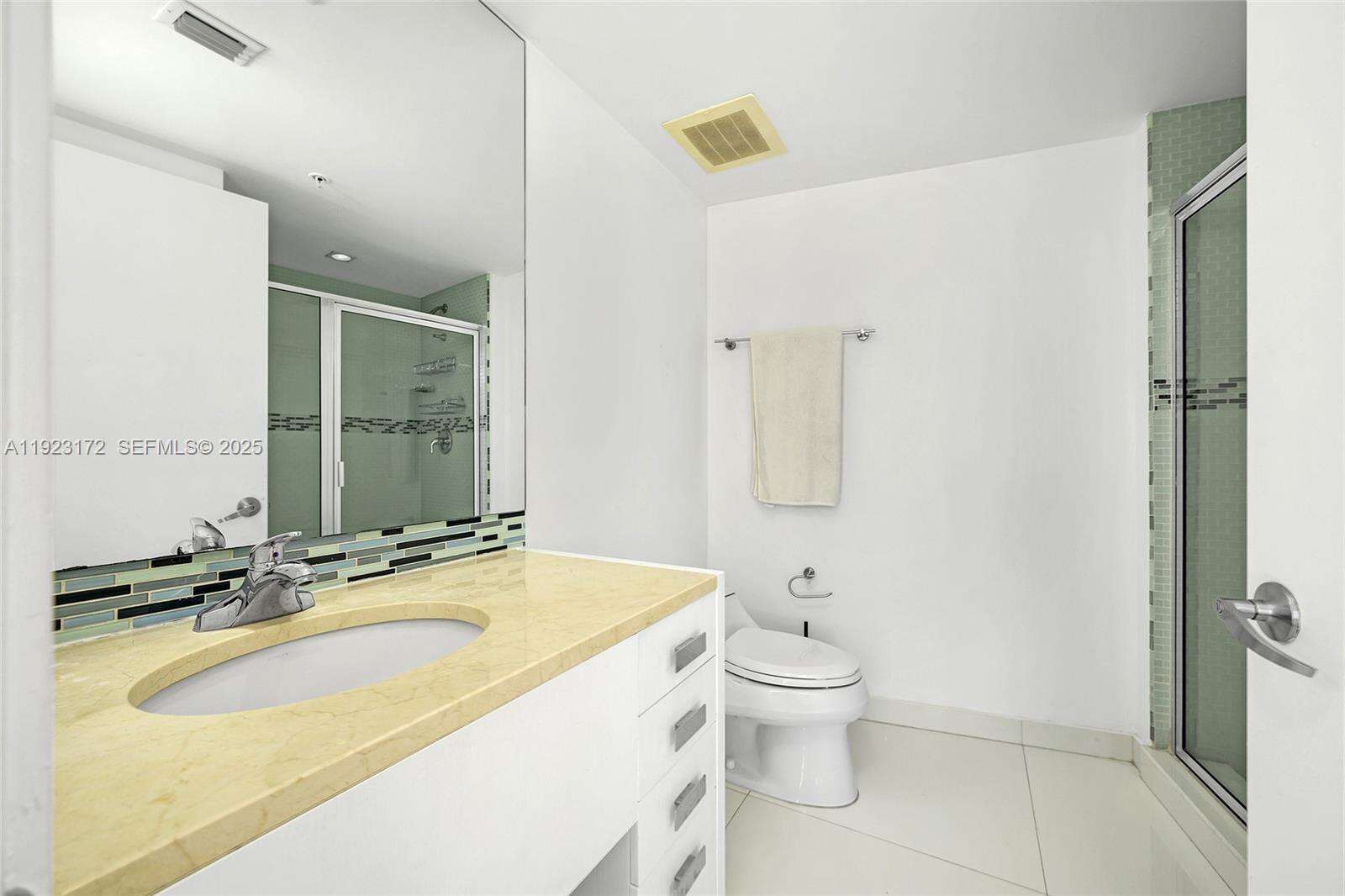 Trump Royale at 18201 Collins Ave, Sunny Isles Beach, FL 33160 - For Sale photo 27