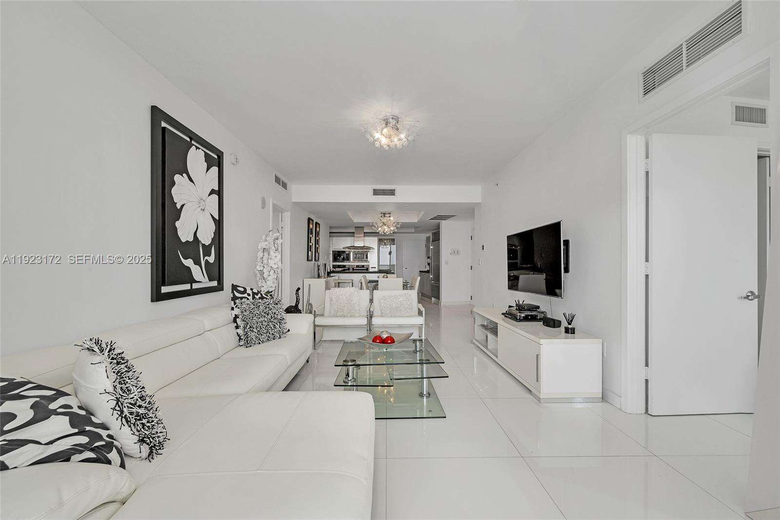 Trump Royale at 18201 Collins Ave, Sunny Isles Beach, FL 33160 - For Sale photo 41