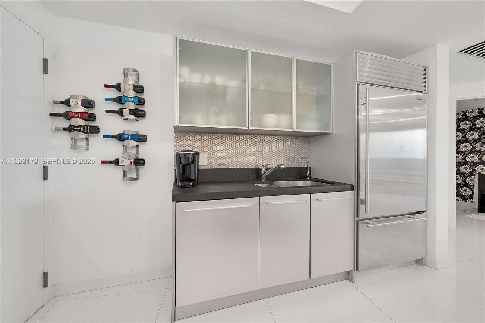 Trump Royale at 18201 Collins Ave, Sunny Isles Beach, FL 33160 - For Sale photo 7