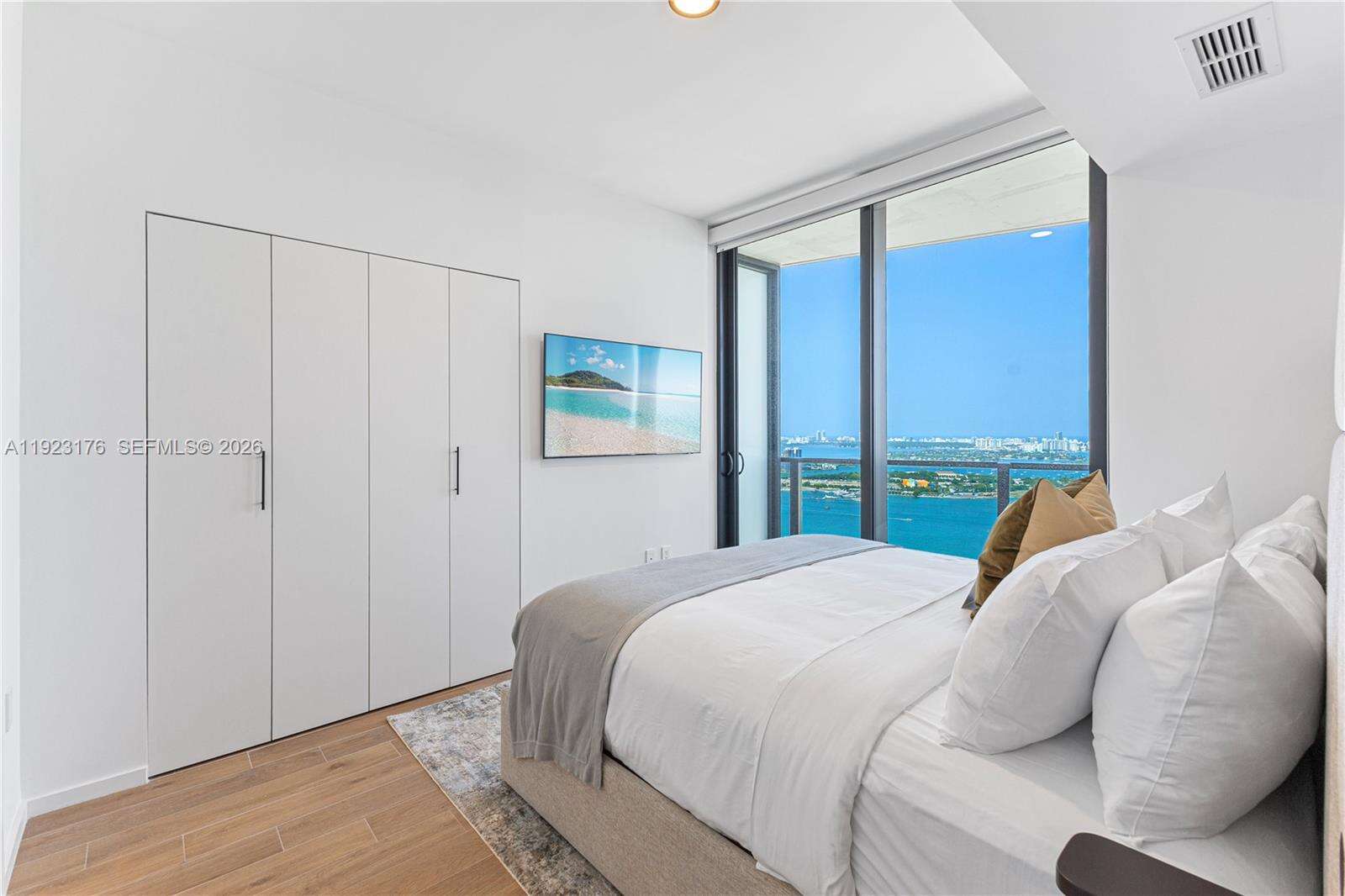 The Elser at 398 5th St, Miami, FL 33132 - For Sale photo 4