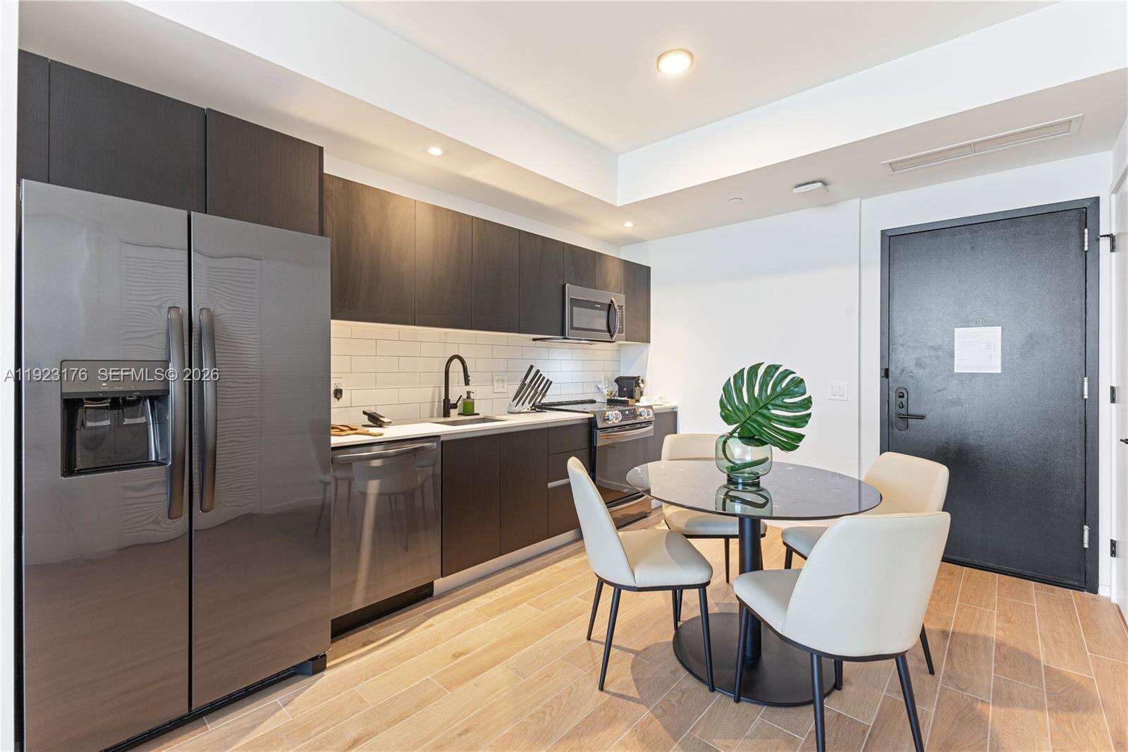 The Elser at 398 5th St, Miami, FL 33132 - For Sale photo 9