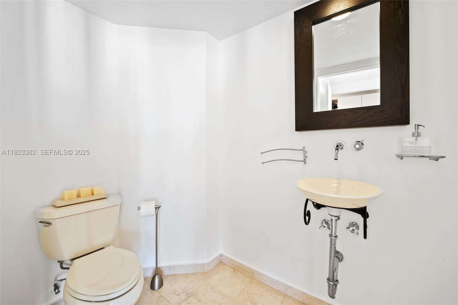Hidden Bay at 3370 Hidden Bay Dr, Aventura, FL 33180 - For Sale photo 29