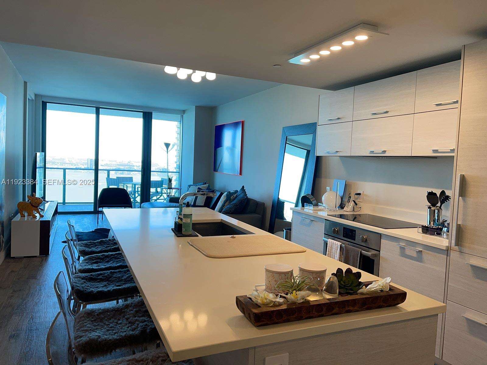 Paraiso Bay at 650 32 St, Miami, FL 33137 - For Sale photo 4