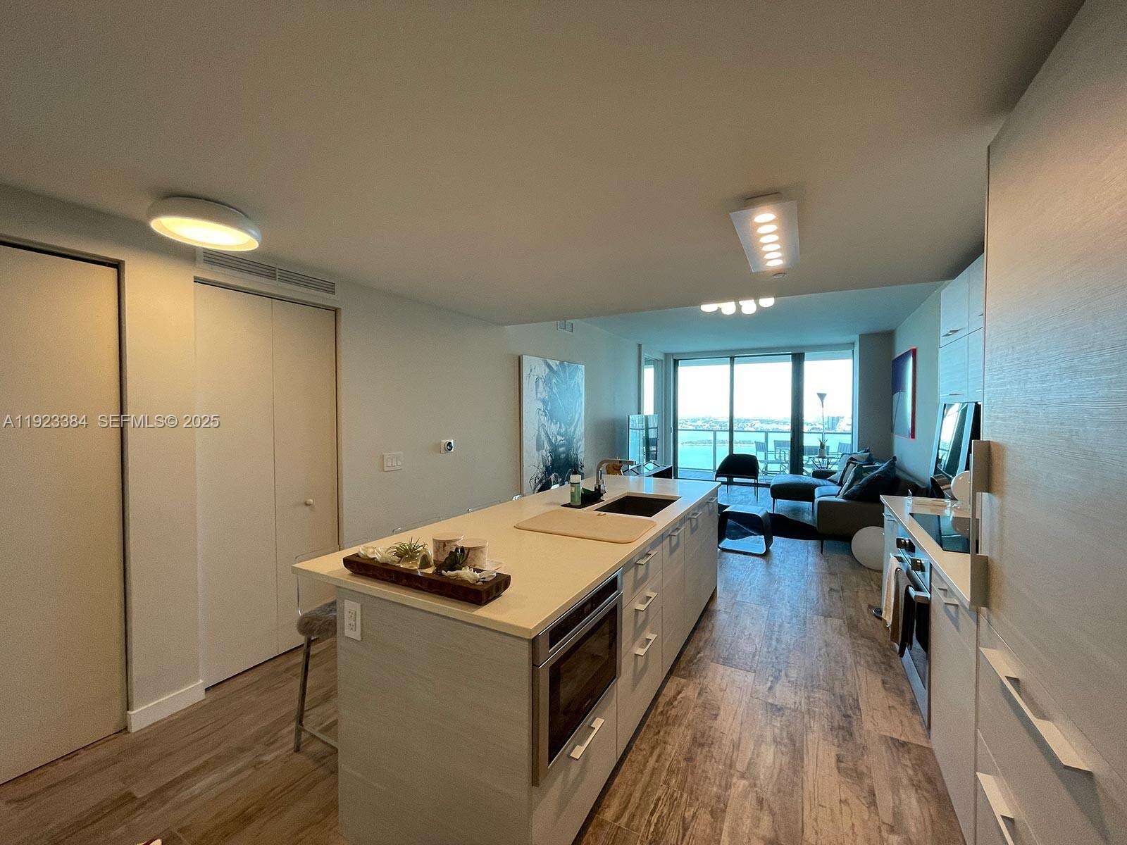Paraiso Bay at 650 32 St, Miami, FL 33137 - For Sale photo 5