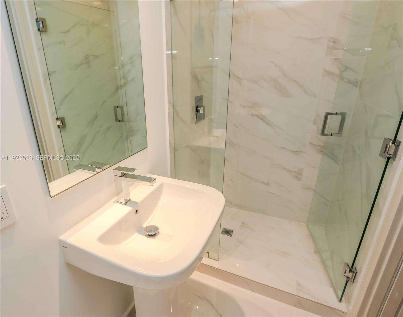 Sls Lux at 801 Miami Ave, Miami, FL 33130 - For Sale photo 13
