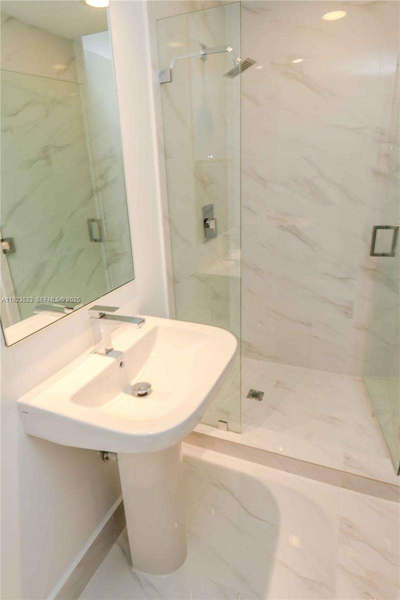 Sls Lux at 801 Miami Ave, Miami, FL 33130 - For Sale photo 14