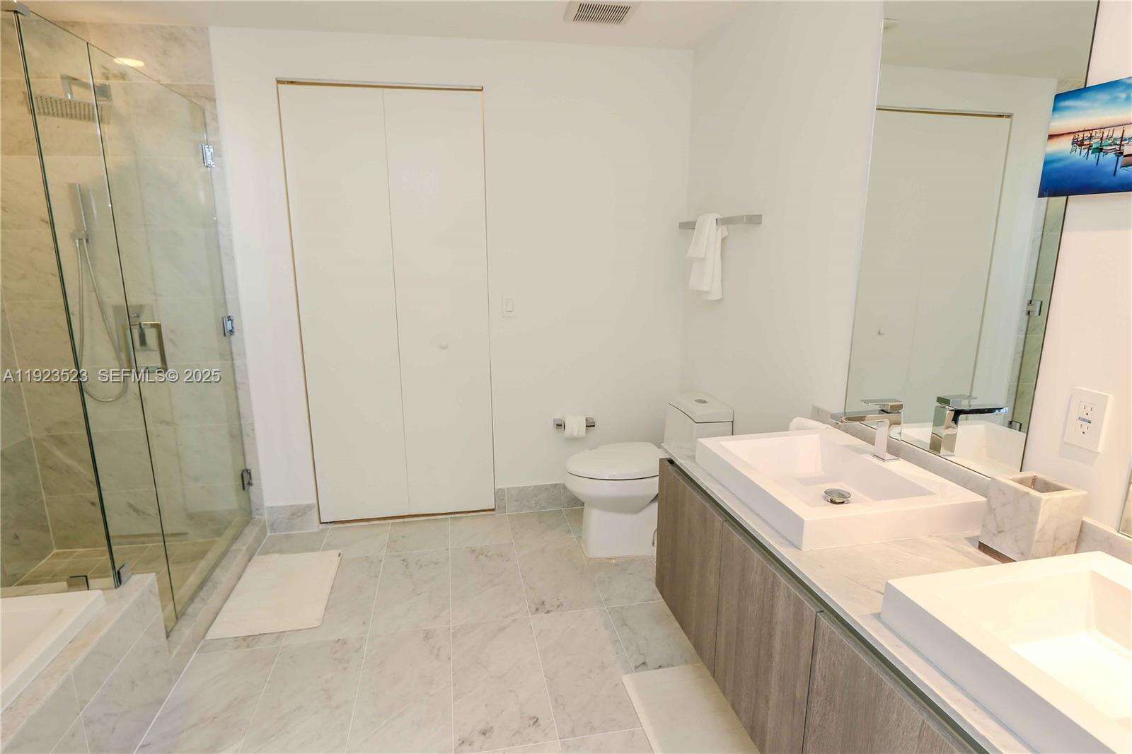 Sls Lux at 801 Miami Ave, Miami, FL 33130 - For Sale photo 21