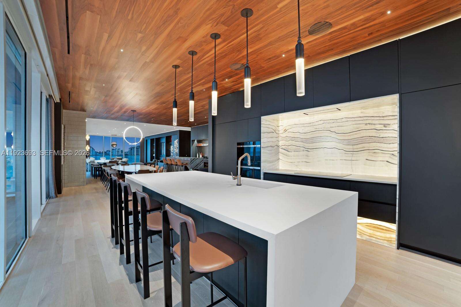 APOGEE - 800 Pointe Dr, Miami Beach, FL 33139 | Picture 39