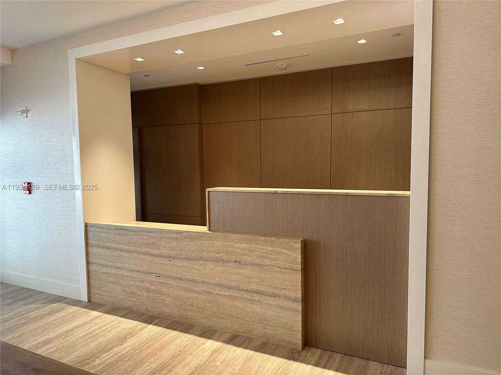 Roney Palace at 2301 Collins Ave, Miami Beach, FL 33139 - For Sale photo 19
