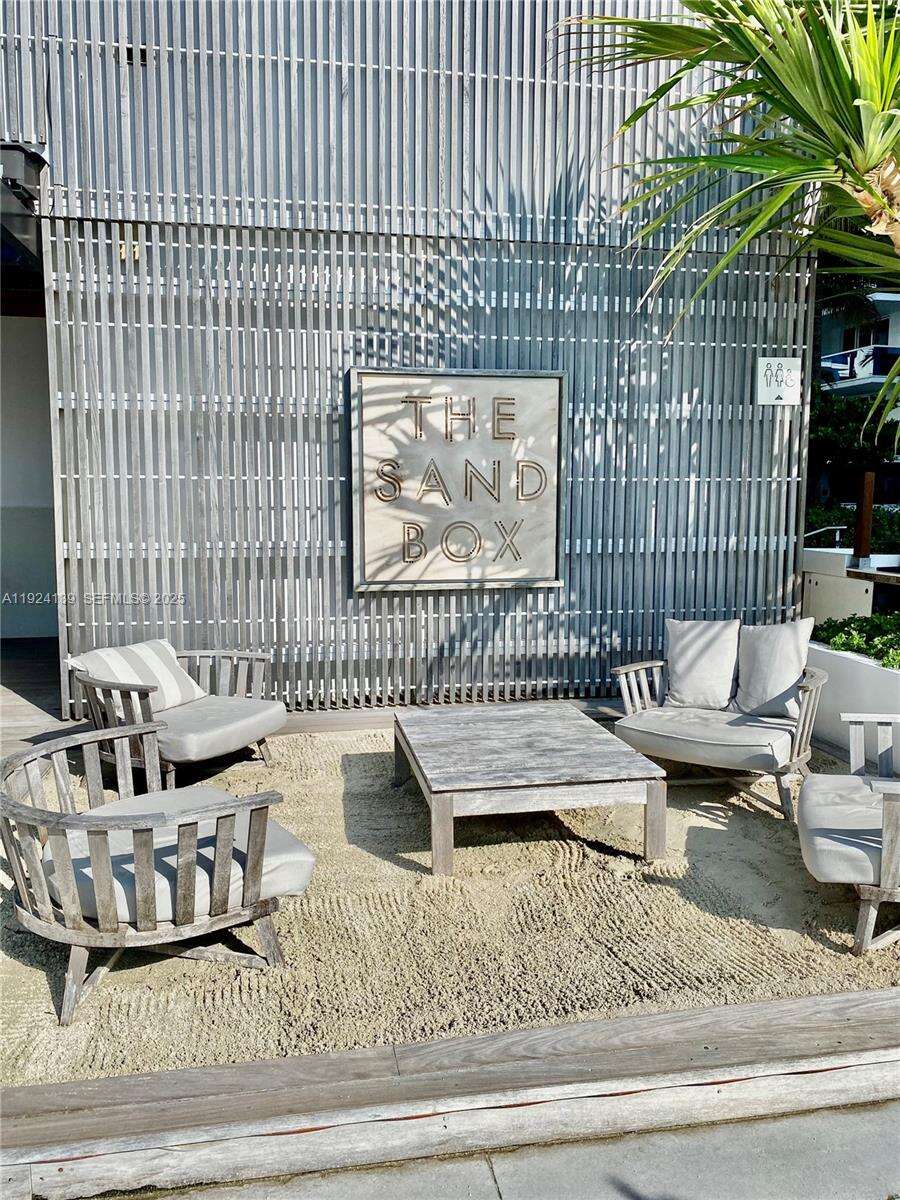 Roney Palace at 2301 Collins Ave, Miami Beach, FL 33139 - For Sale photo 24