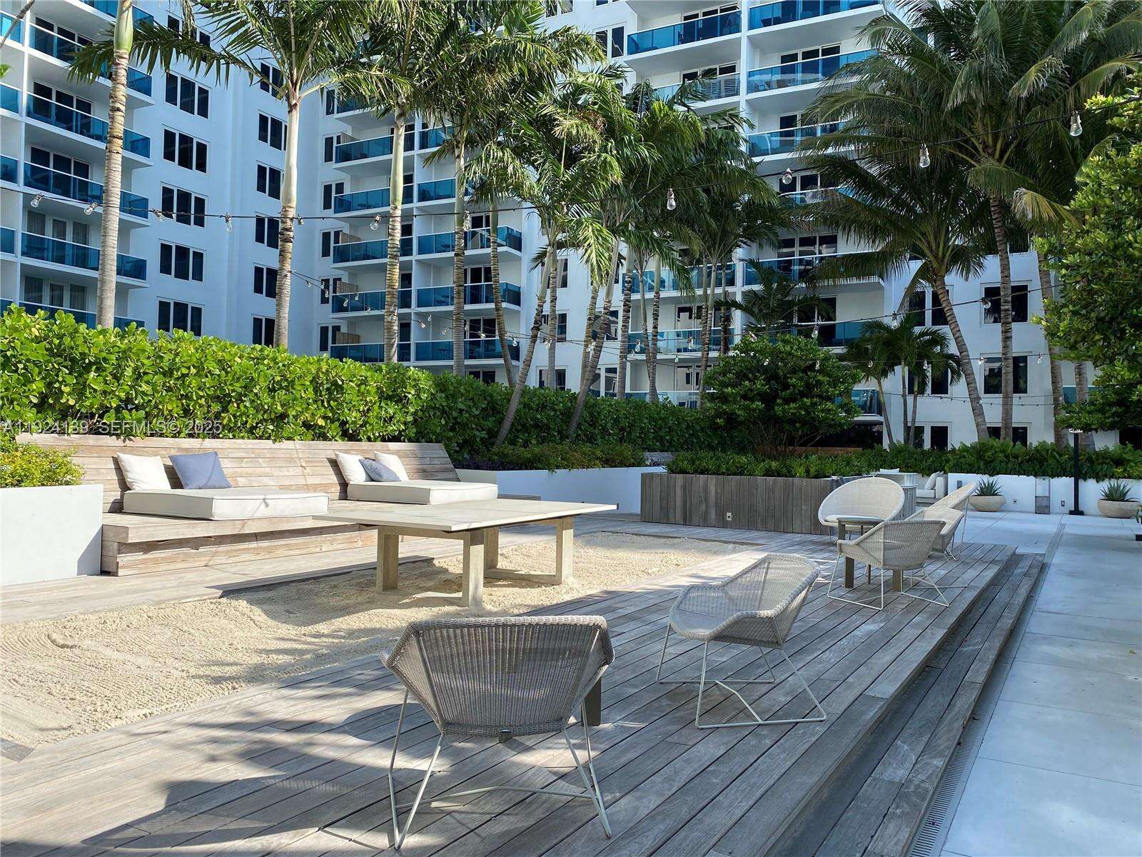 Roney Palace at 2301 Collins Ave, Miami Beach, FL 33139 - For Sale photo 27