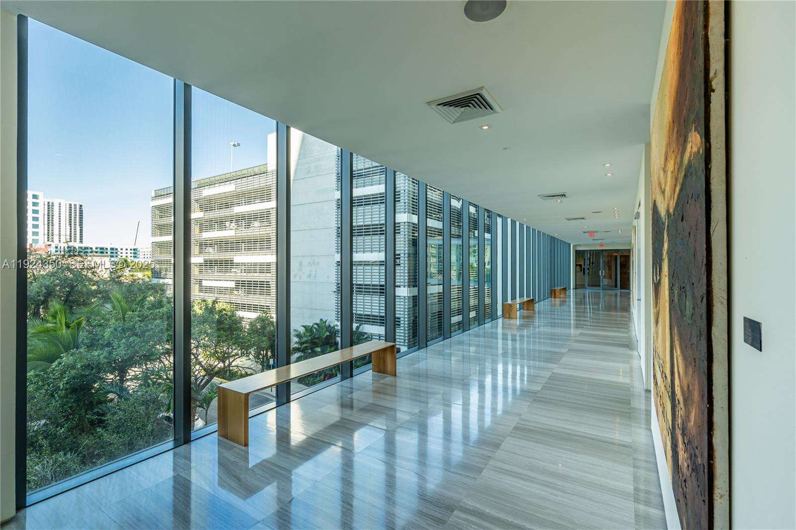 ICON BAY - 460 28th St, Miami, FL 33137 | Picture 19