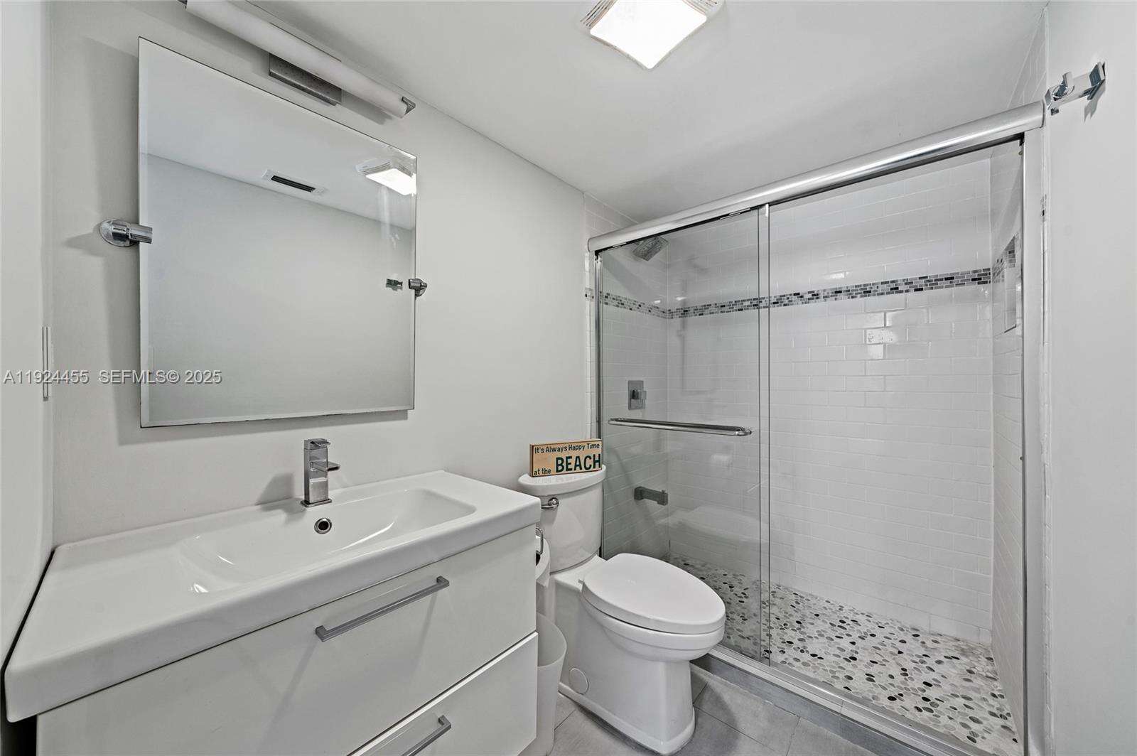 OCEAN POINT - , Miami Beach, FL 33139 | Picture 16