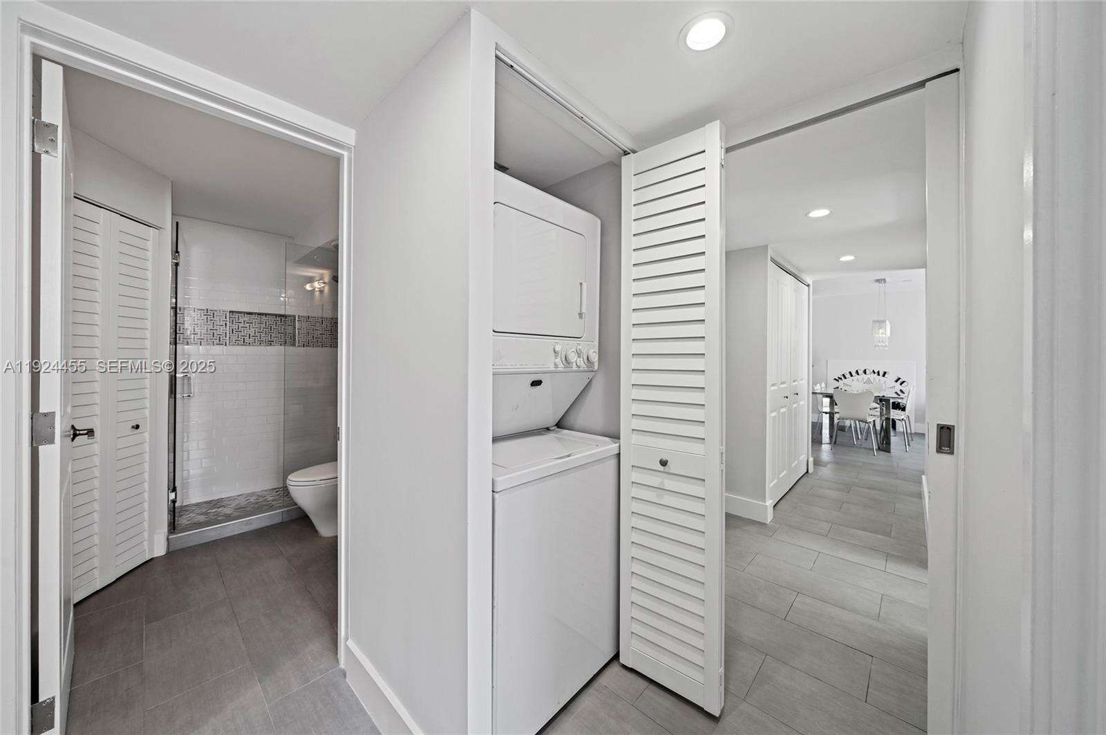 OCEAN POINT - , Miami Beach, FL 33139 | Picture 17