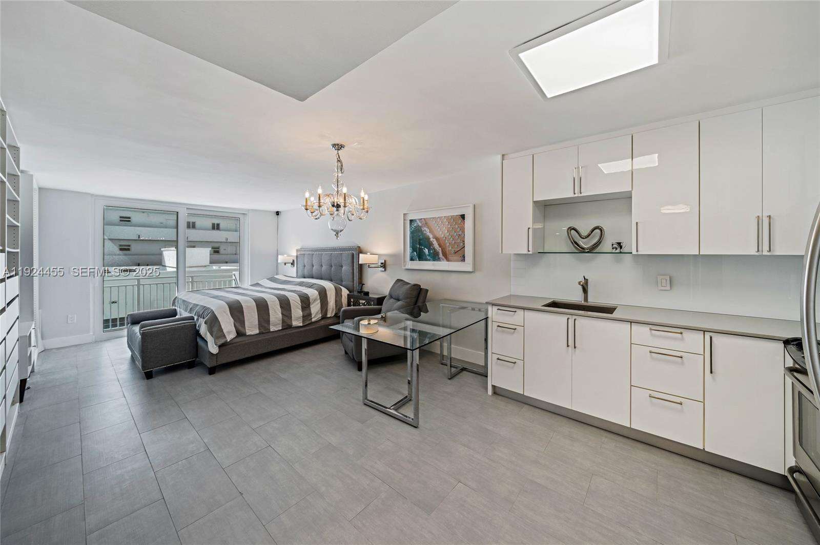 OCEAN POINT - , Miami Beach, FL 33139 | Picture 8