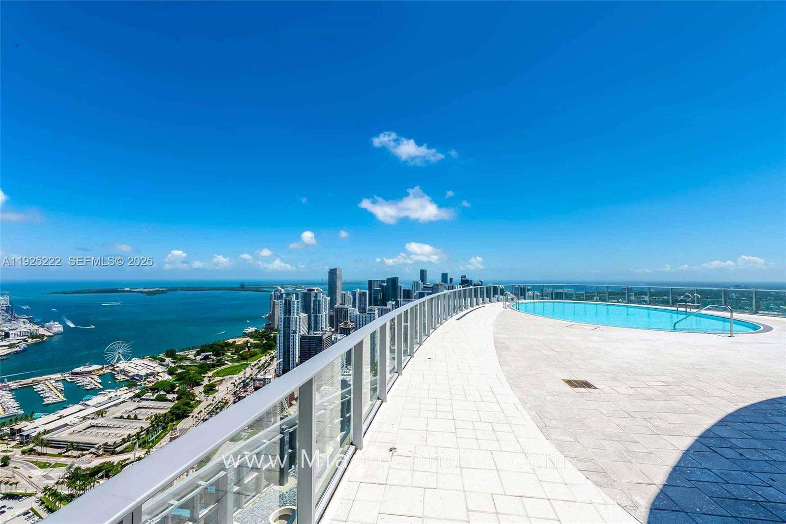 Paramount Miami Worldcenter at 851 1 Ave, Miami, FL 33132 - For Sale photo 33