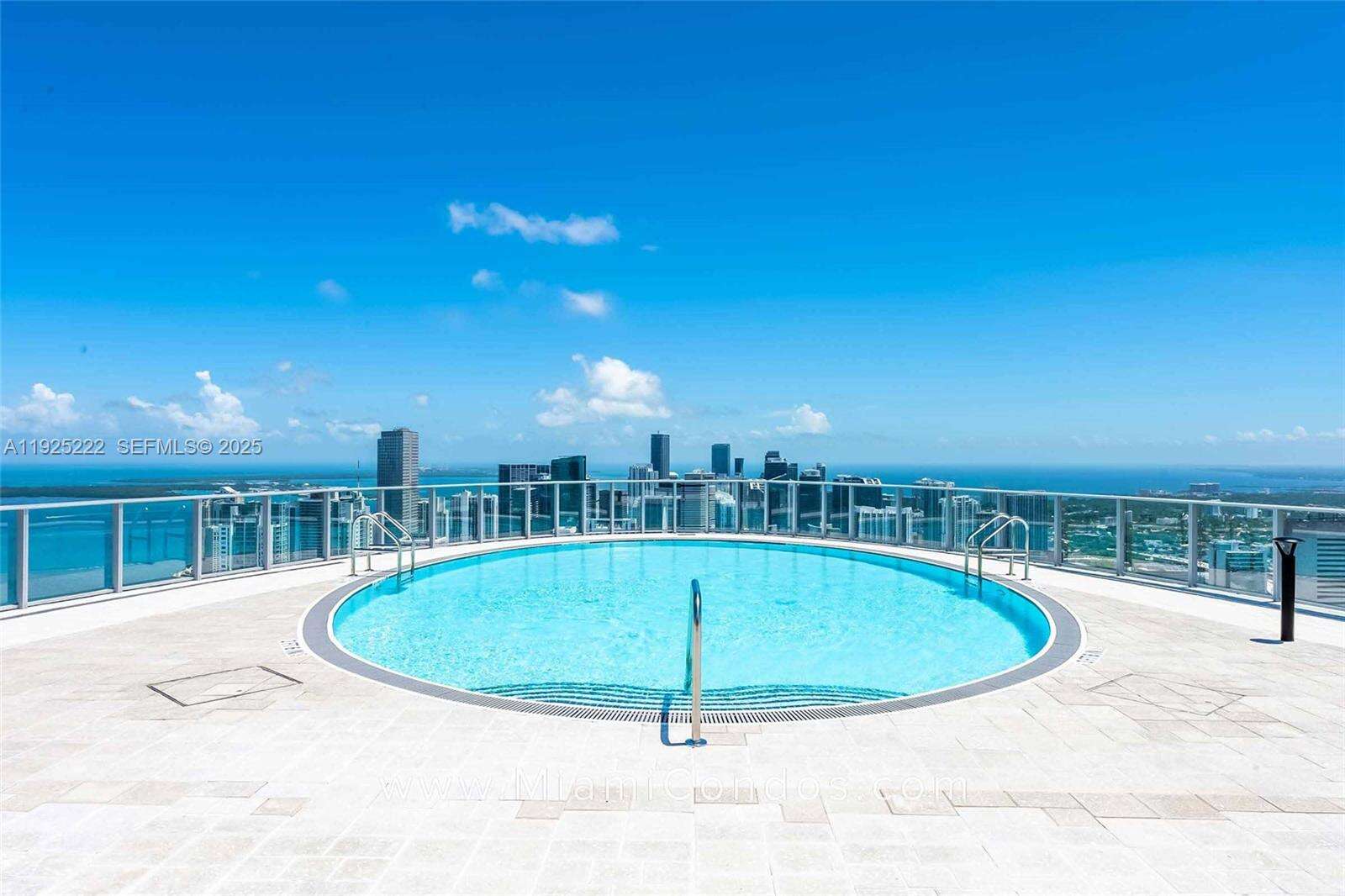 Paramount Miami Worldcenter at 851 1 Ave, Miami, FL 33132 - For Sale photo 34