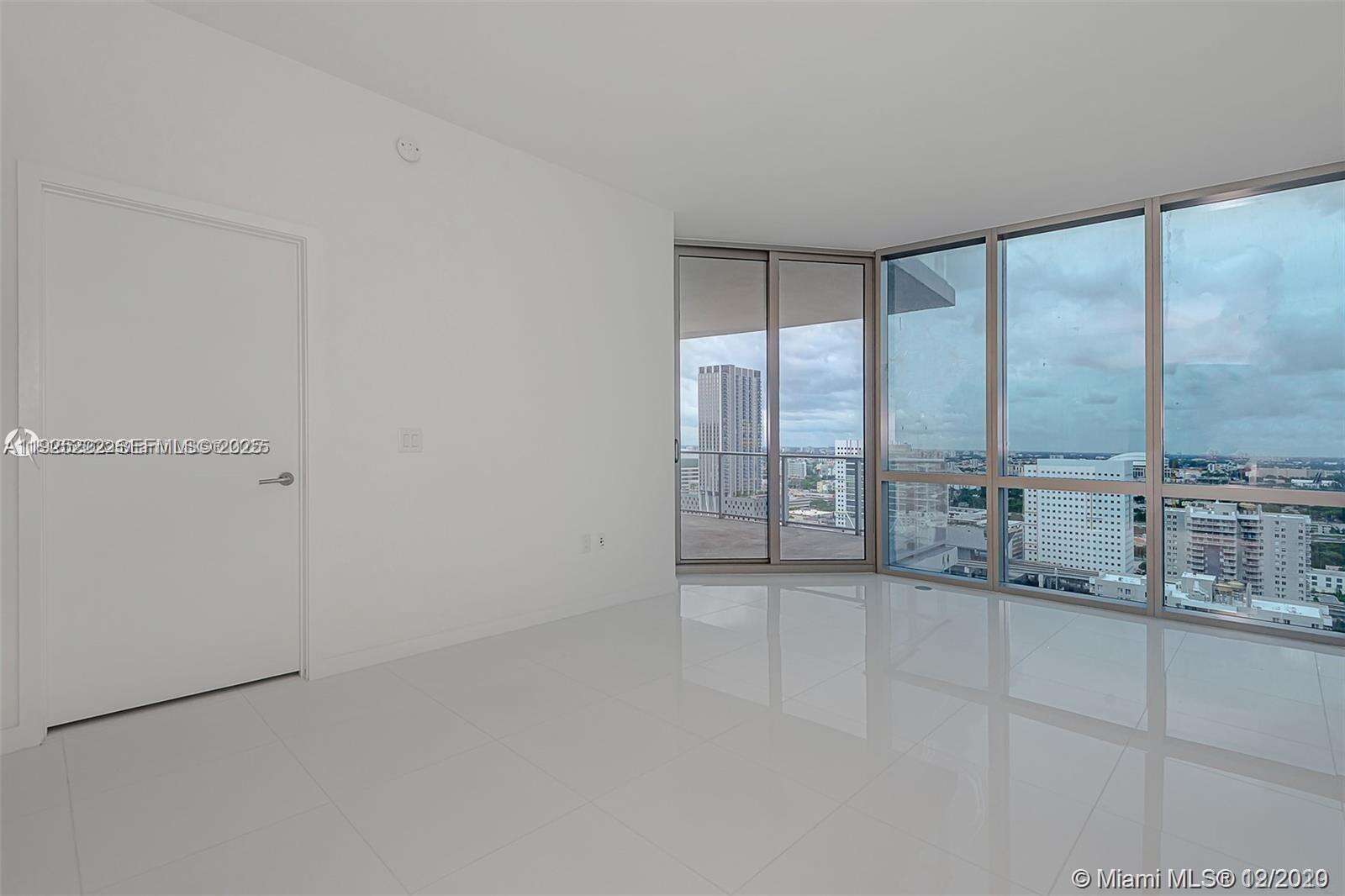 Paramount Miami Worldcenter at 851 1 Ave, Miami, FL 33132 - For Sale photo 9