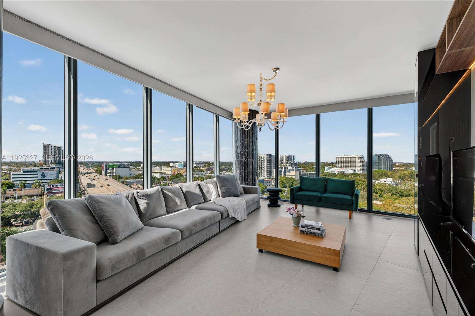 Blue at 601 36 St, Miami, FL 33137 - For Sale photo 2