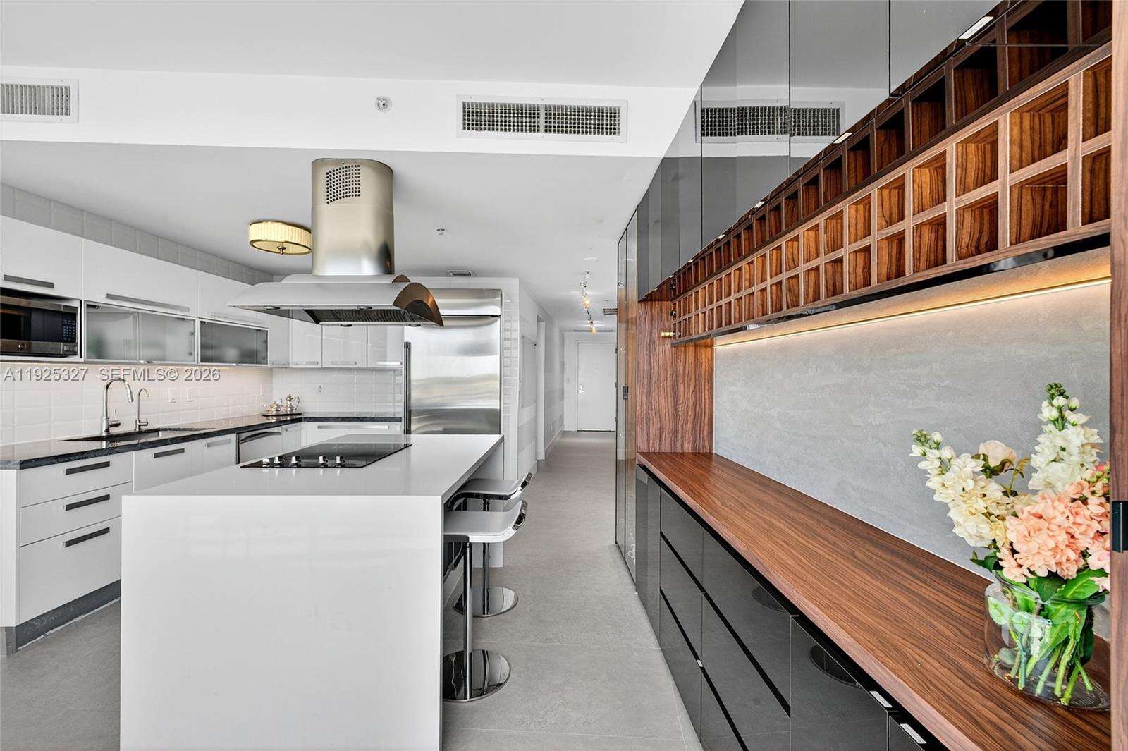 Blue at 601 36 St, Miami, FL 33137 - For Sale photo 5