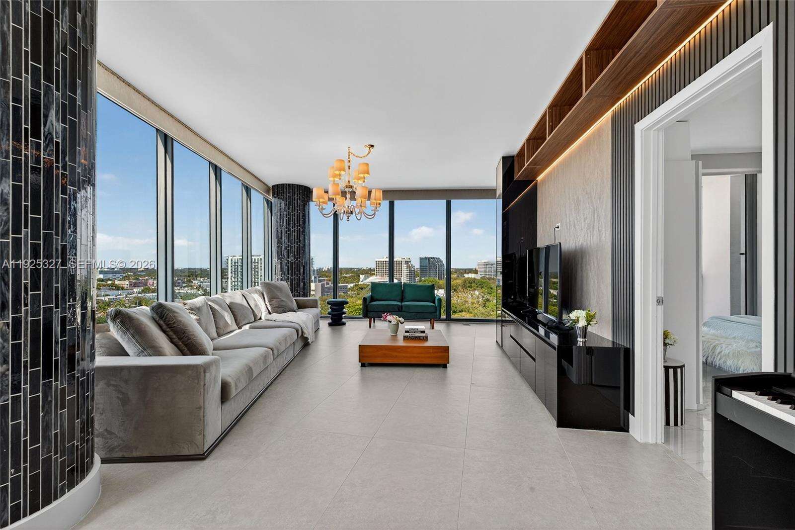Blue at 601 36 St, Miami, FL 33137 - For Sale photo 10