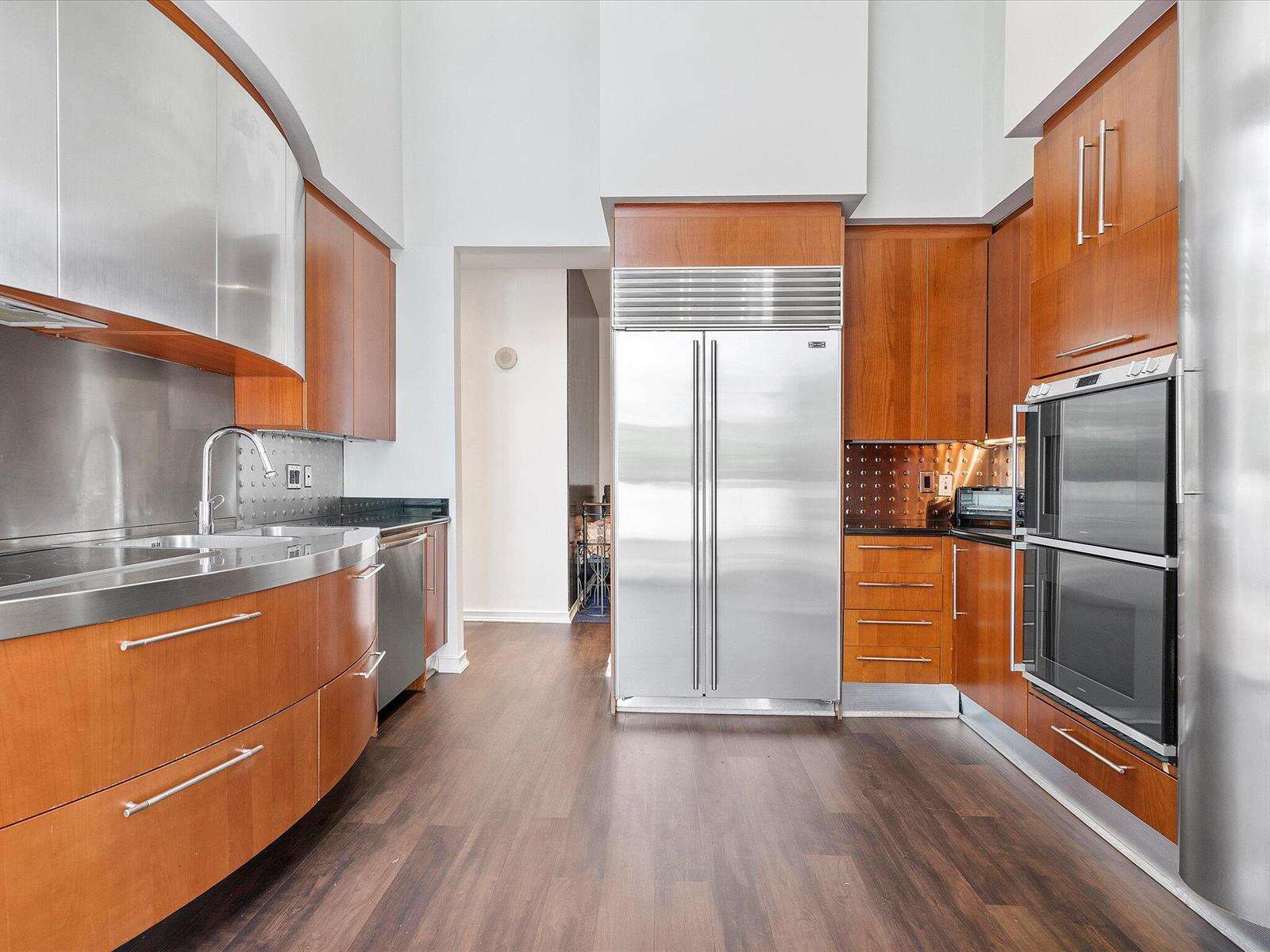 Trump Palace at 18101 Collins, Sunny Isles Beach, FL 33160 - For Sale photo 16
