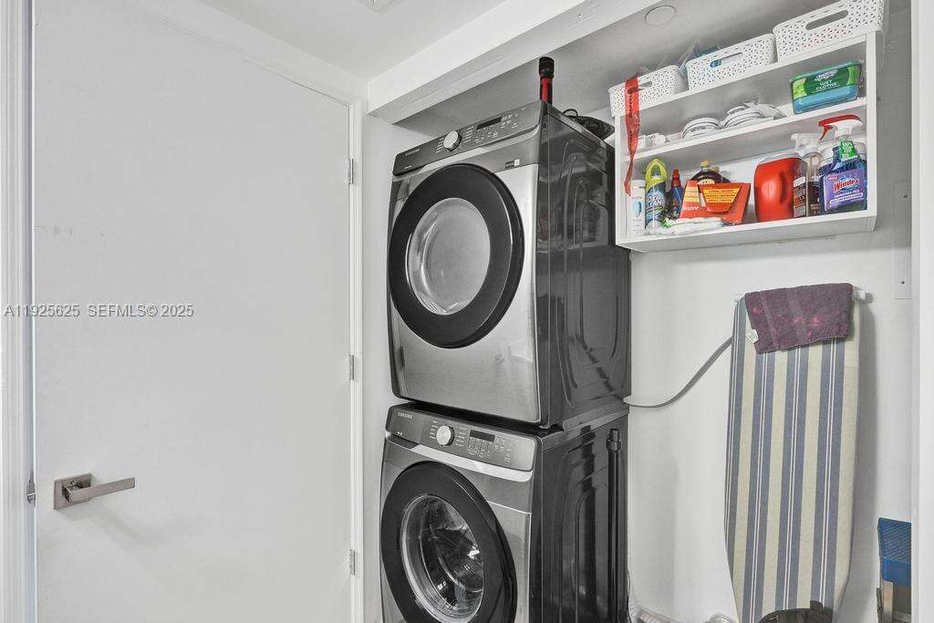 THE PINNACLE - 17555 Collins Ave, Sunny Isles Beach, FL 33160 | Picture 26