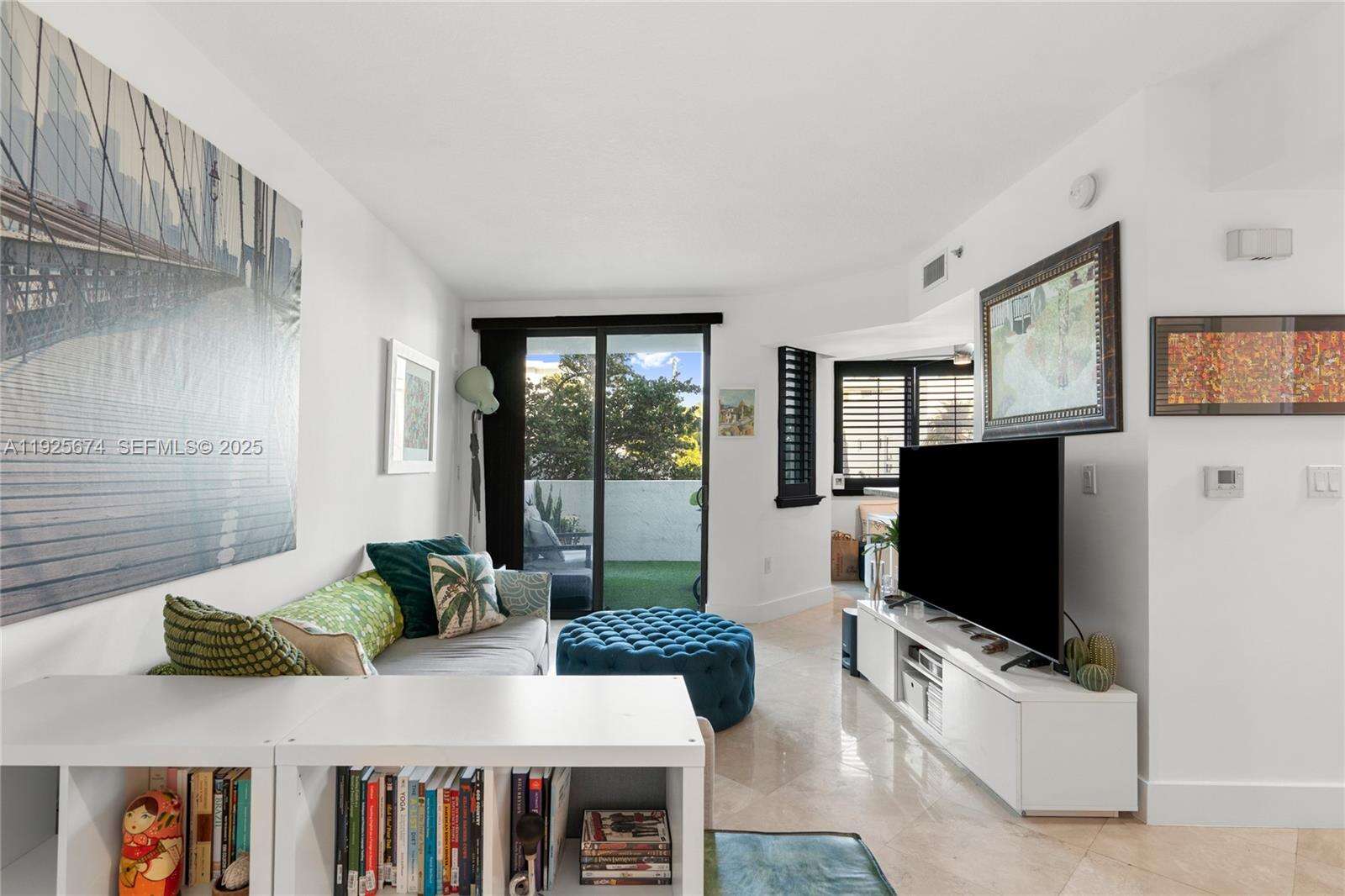 Cosmopolitan at 110 Washington Ave, Miami Beach, FL 33139 - For Sale photo 2